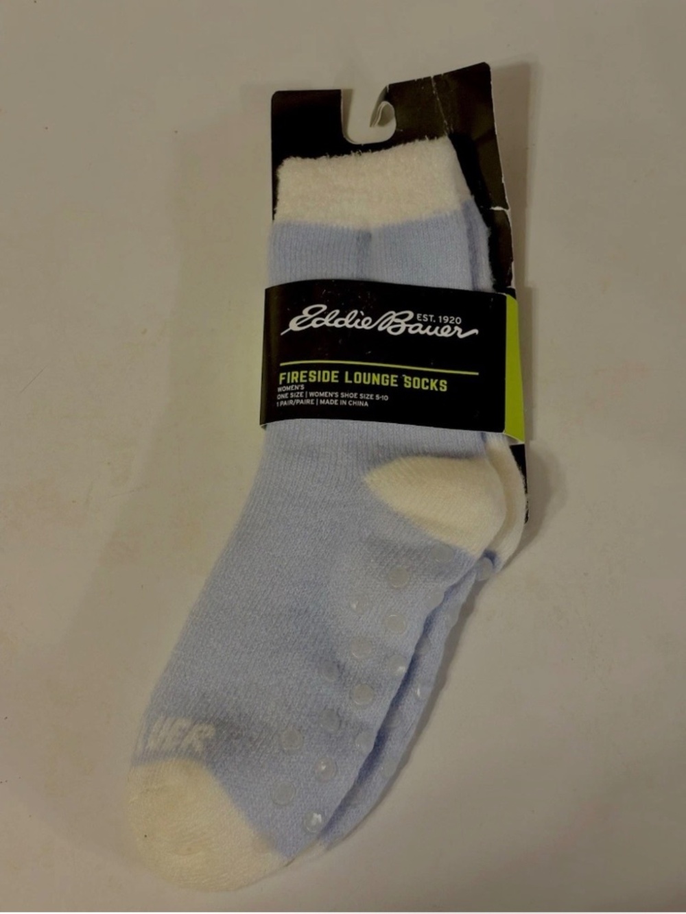 New Eddie Bauer Women’s Socks Fireside Lounge Light Blue w/ Grips Size 5-10
